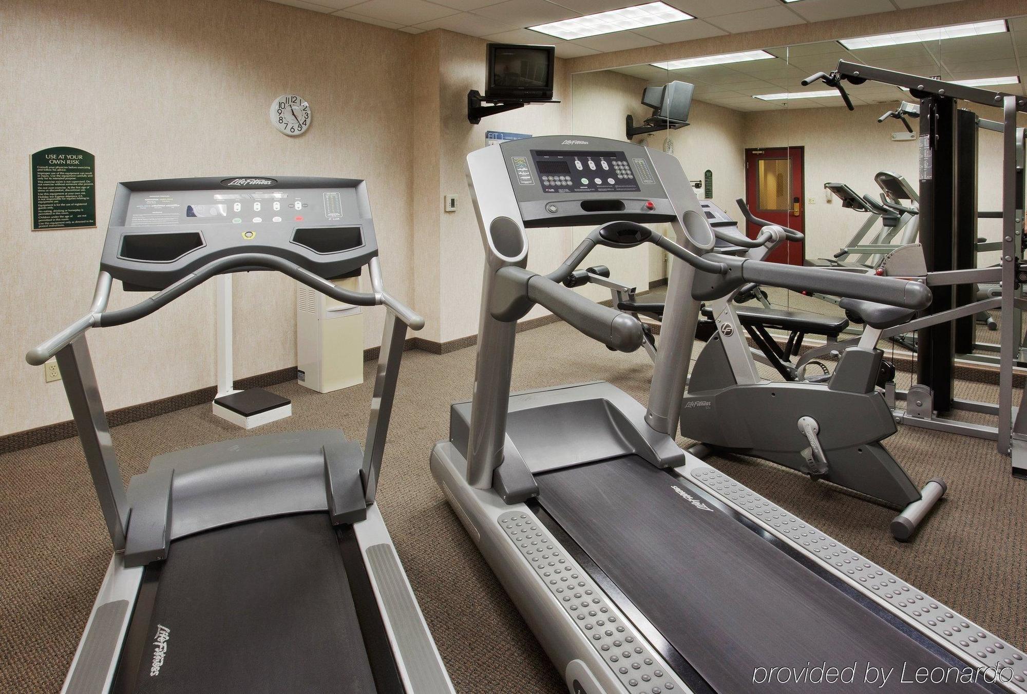 Holiday Inn Express Hotel & Suites Manteca By Ihg Einrichtungen foto