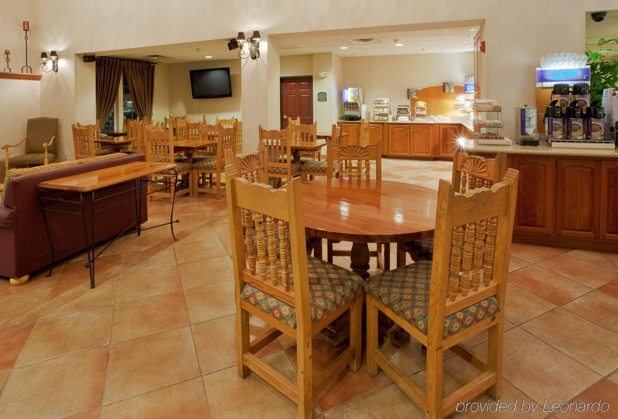 Holiday Inn Express Hotel & Suites Manteca By Ihg Restaurant foto