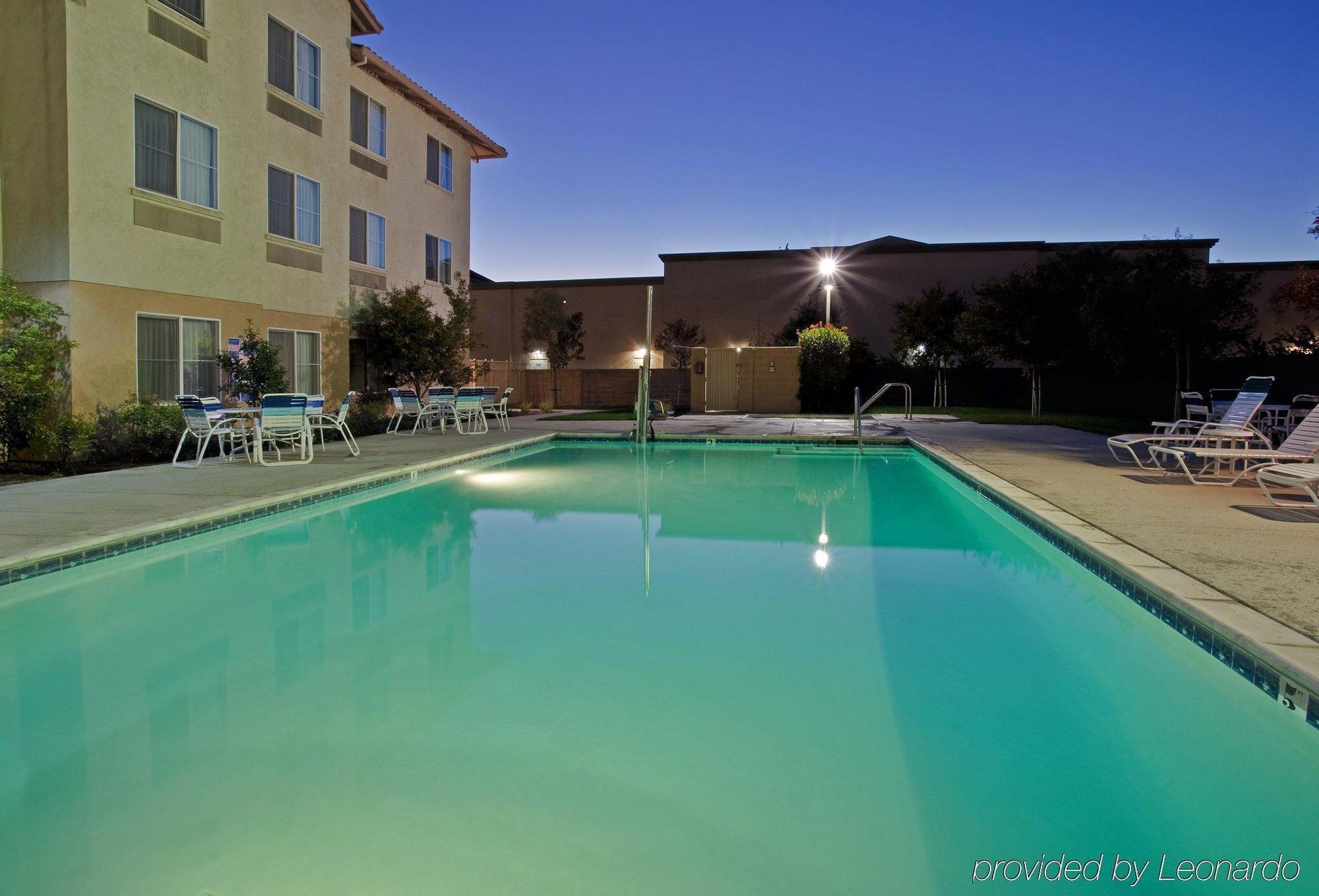 Holiday Inn Express Hotel & Suites Manteca By Ihg Einrichtungen foto