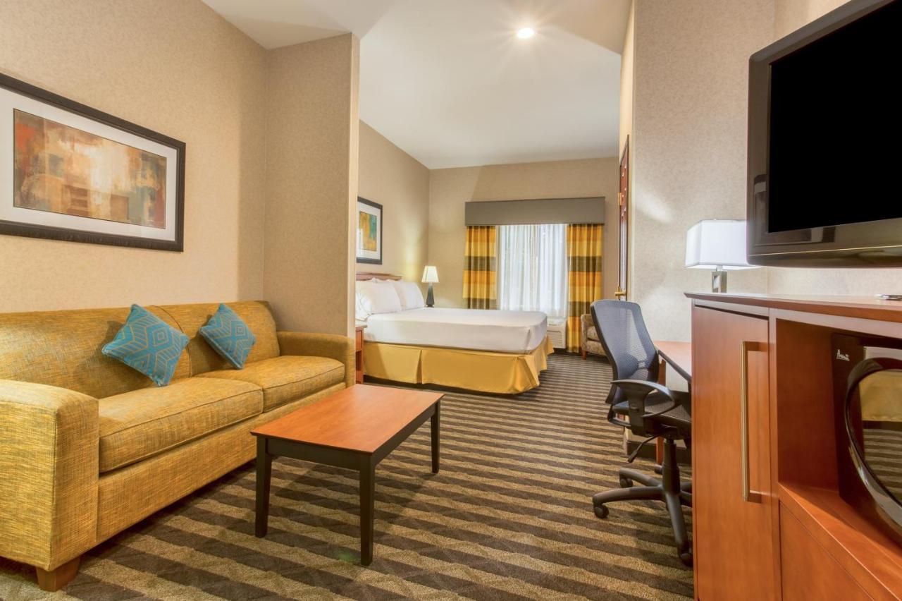 Holiday Inn Express Hotel & Suites Manteca By Ihg Exterior foto